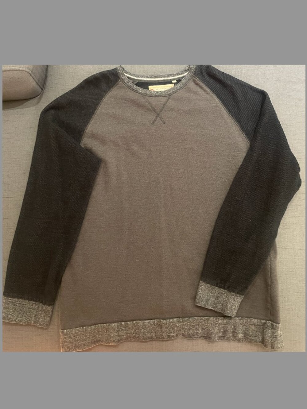 PX Clothing Los Angeles Men's Two-Tone Raglan Crewneck Sweatshirt Size XL